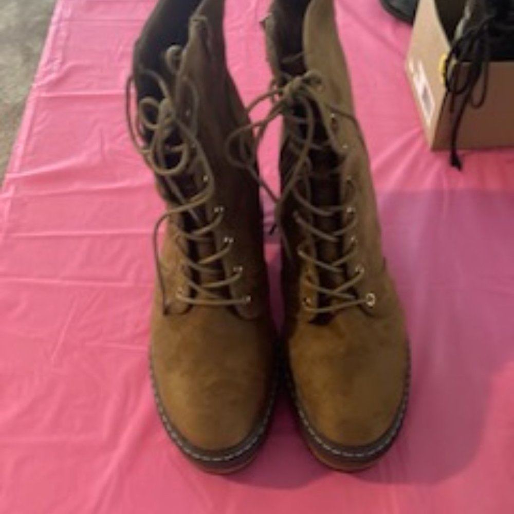 Price Drop ! Brand New Brown Suede Like Moto Boots.